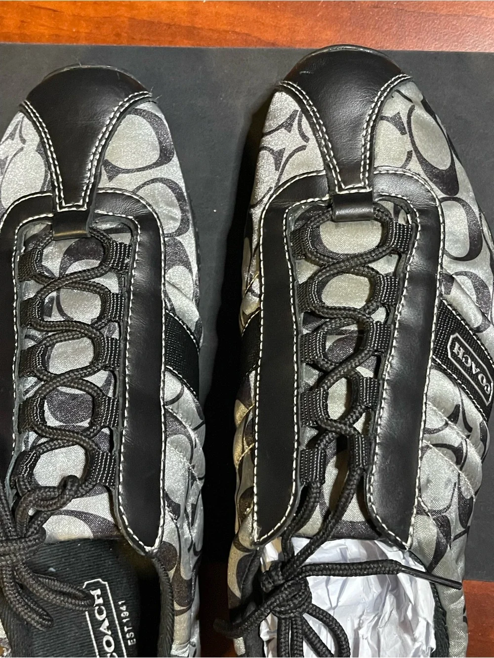 Coach Sz 8.5 Sporty Low- Profile Trainer -Sneaker